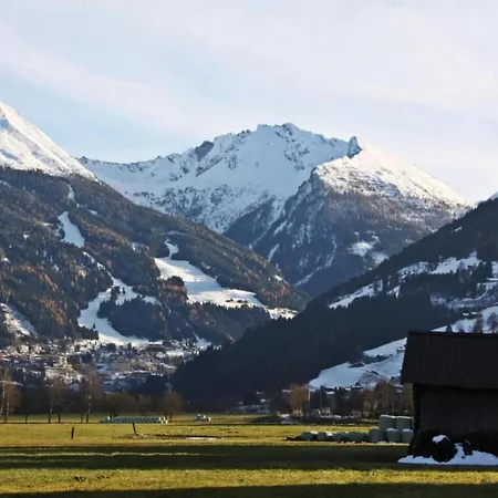 Apartment Graceful Penthouse With Terrace Bad Gastein